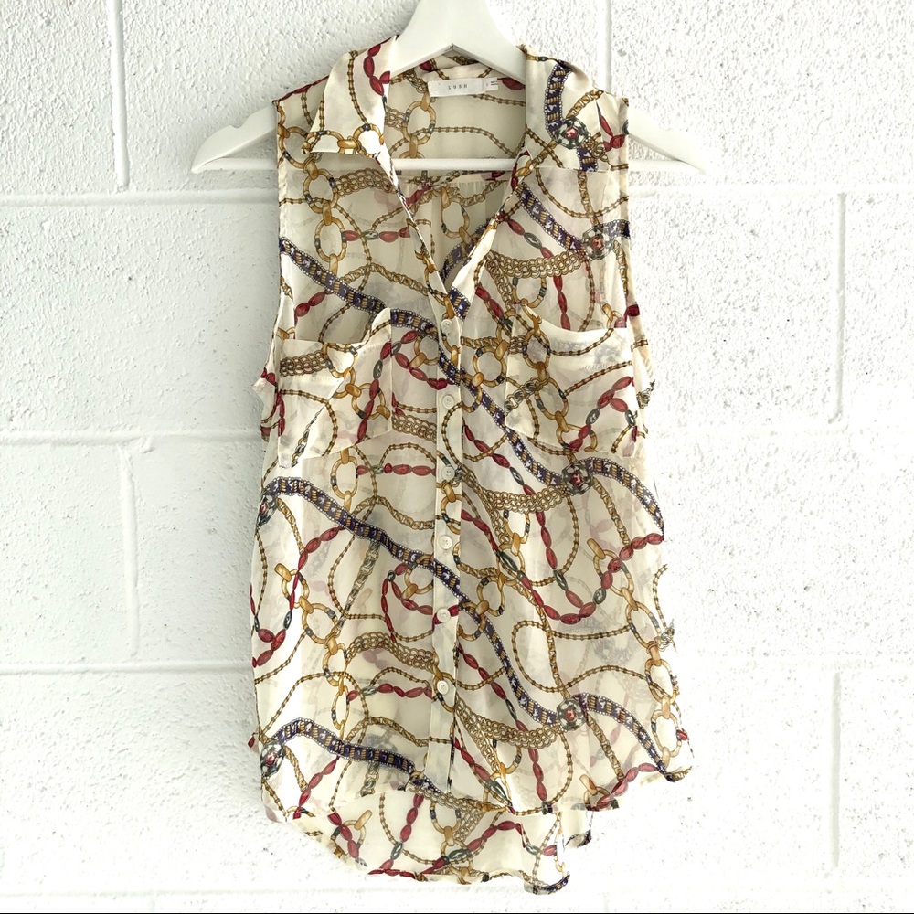 LUSH Chain Print sleeveless Blouse - Picture 4 of 8